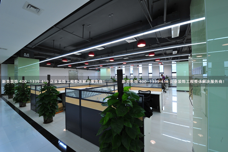 現(xiàn)代辦公室裝修大氣實(shí)用的設(shè)計(jì)風(fēng)格分享 現(xiàn)代辦公室裝修大氣實(shí)用的設(shè)計(jì)風(fēng)格分享